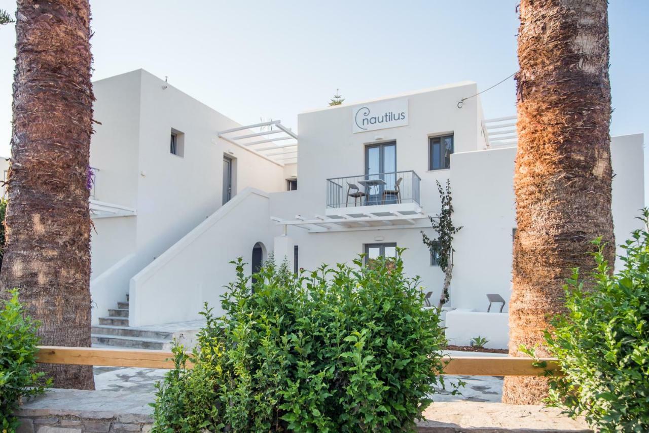 Nautilus Apartments-Suites Páros Eksteriør bilde